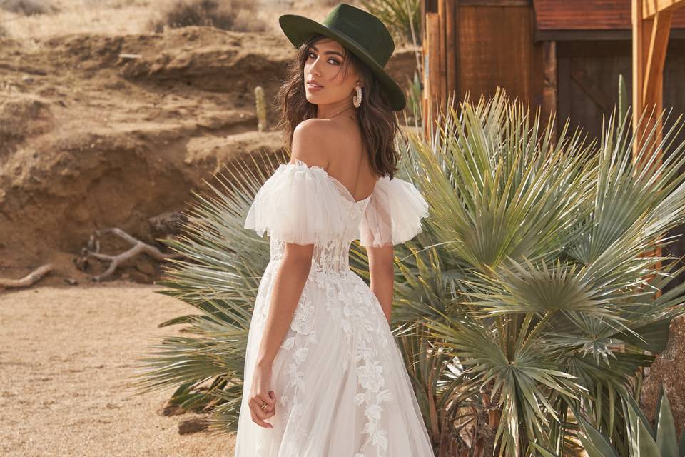 Abiti da sposa country chic: 50 modelli per un look originale e di tendenza