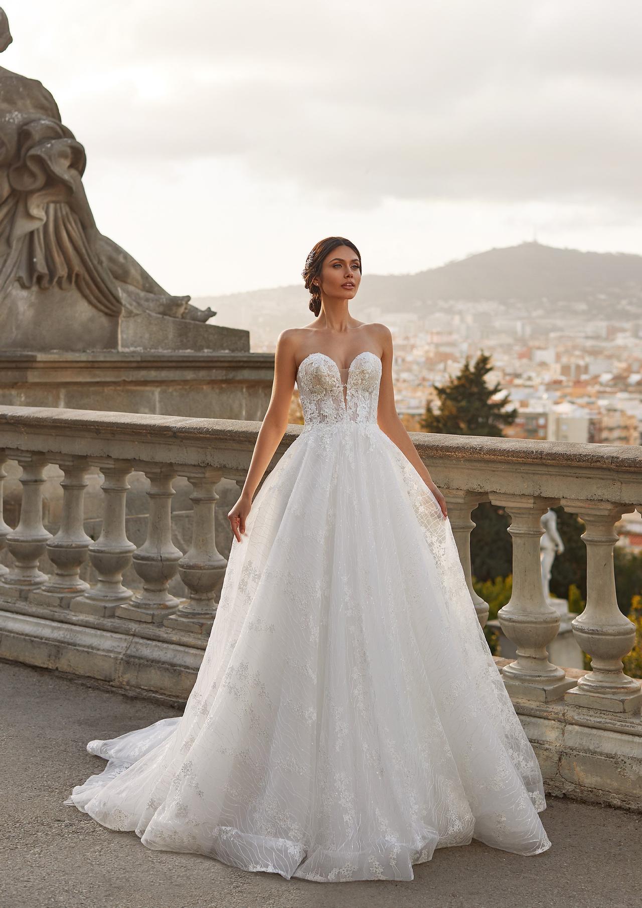 Pronovias