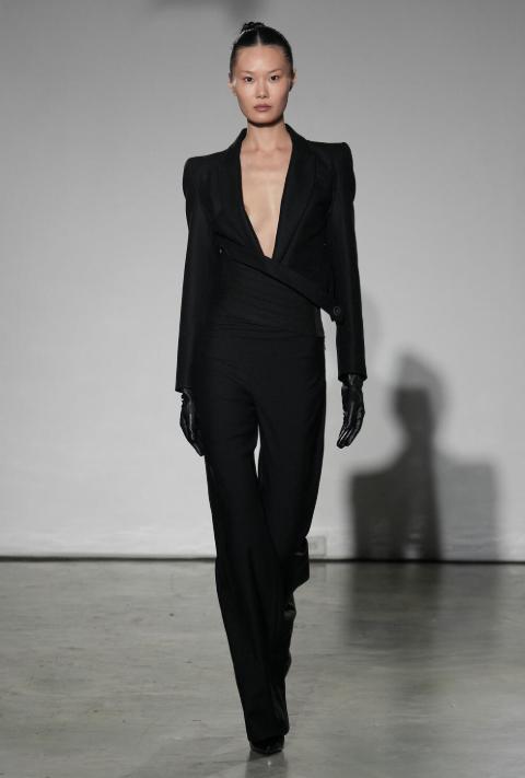 tuta da cerimonia nera Max Mara Sterck Milano Fashion Week 2026