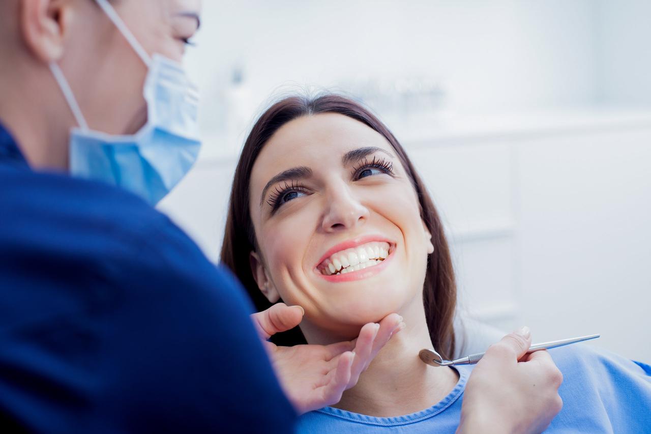sbiancare i denti prima matrimonio