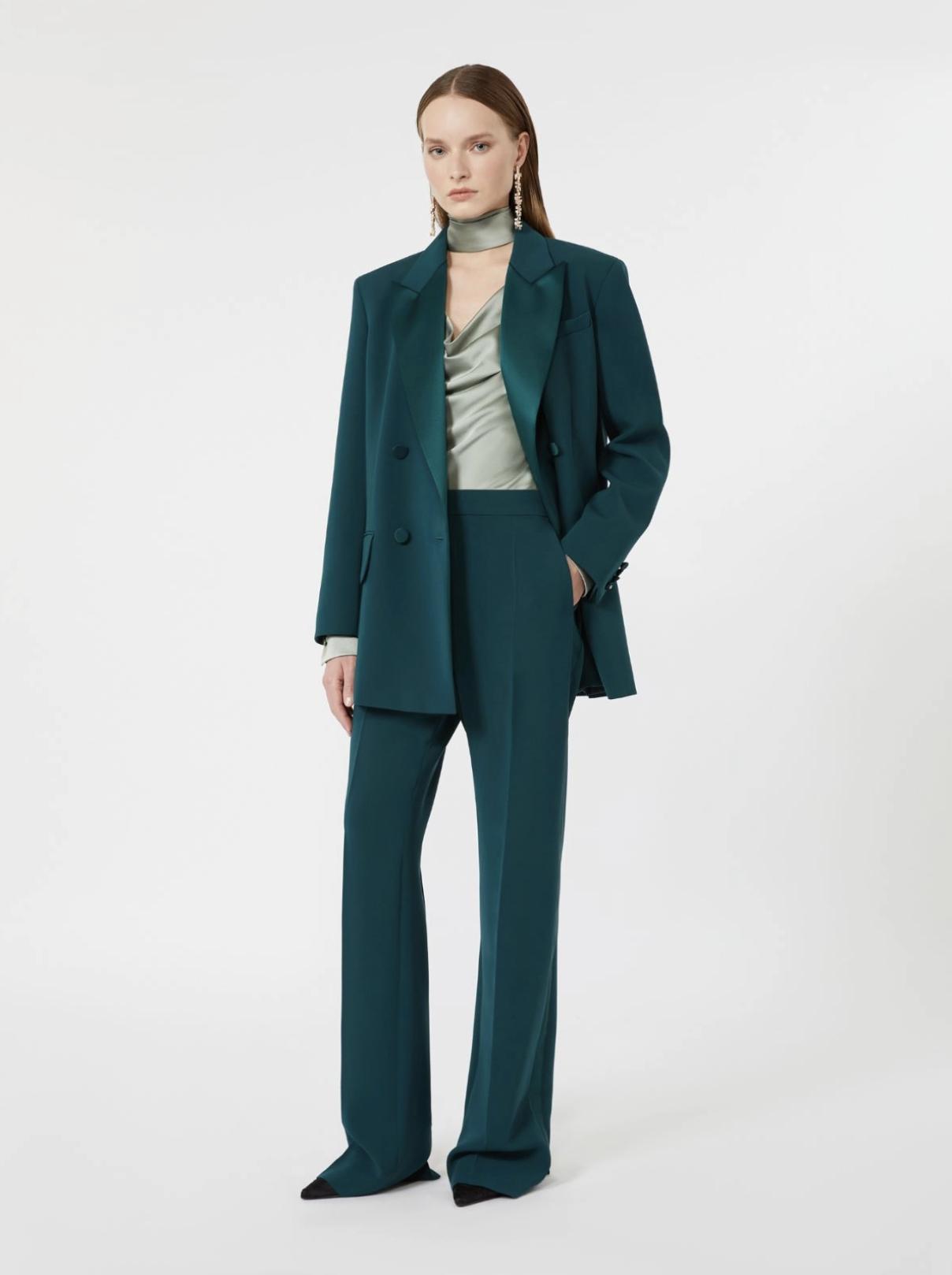 tailleur verde da cerimonia con giacca doppiopetto