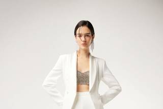 tailleur da sposa con pantalone a sigaretta