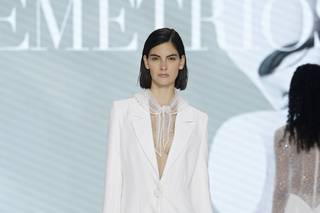 abito da sposa invernale con cappotto