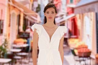 abito da sposa premaman a semi sirena con scollo a V