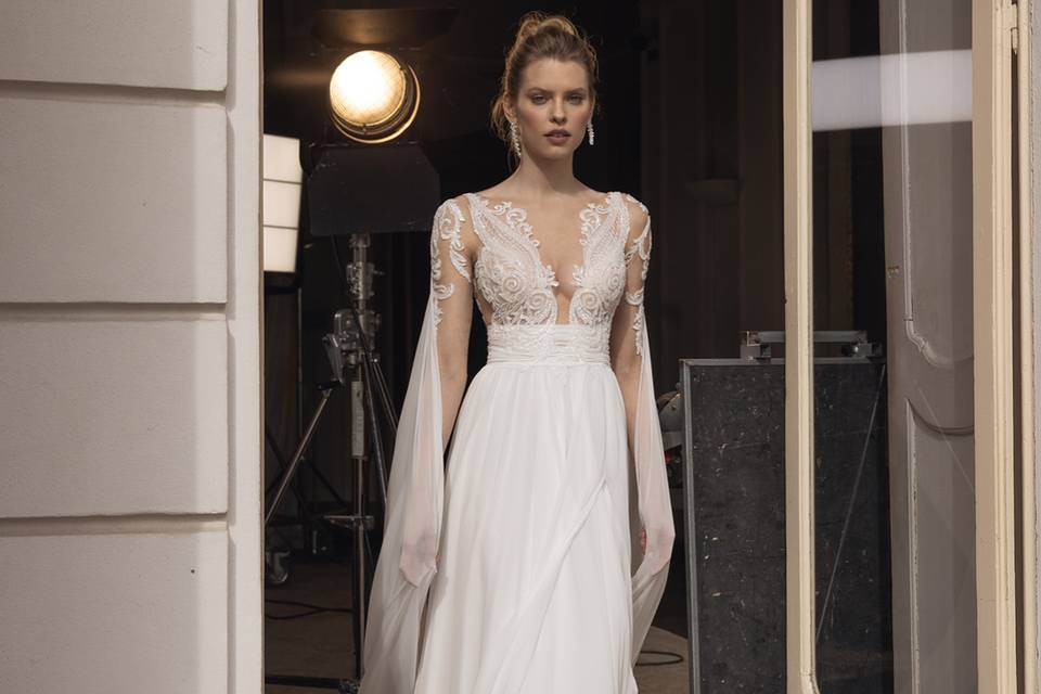 30 abiti da sposa con spalle scoperte per un look sensuale