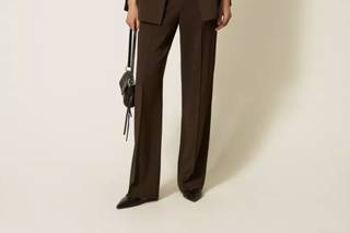 tailleur sorella sposa giacca con spacchi sulle manche e pantalone