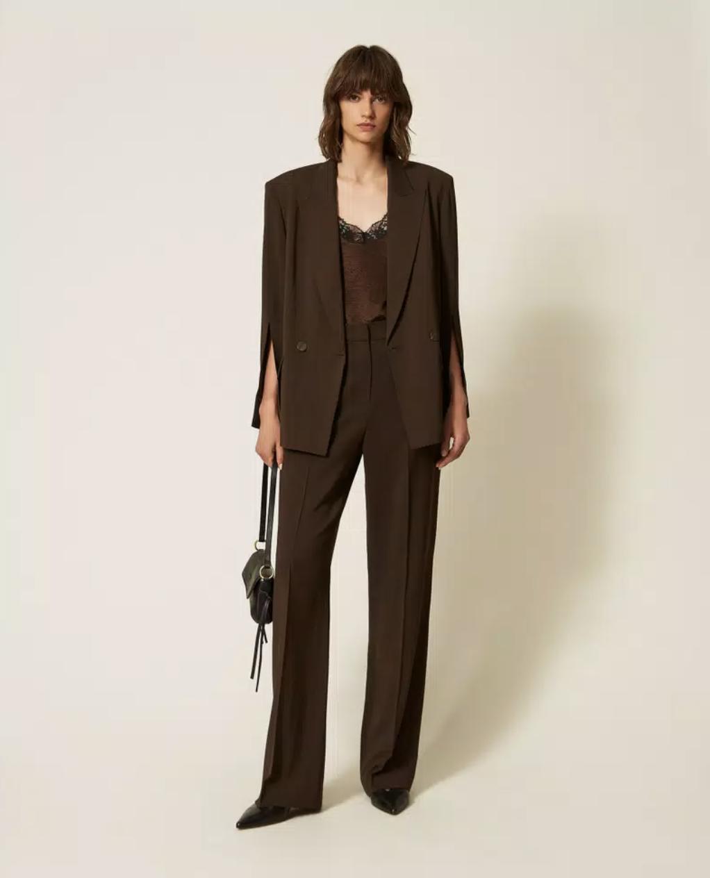 tailleur sorella sposa giacca con spacchi sulle manche e pantalone