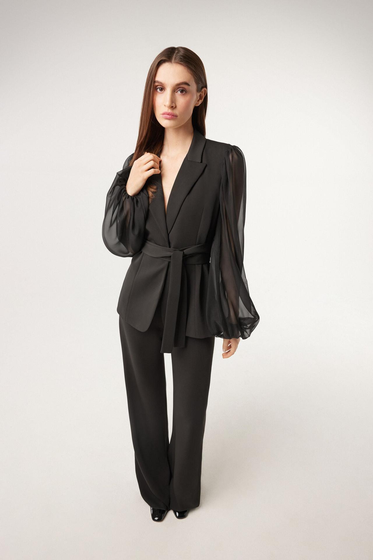 tailleur nero matrimonio