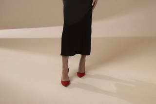 abito mamma sposa midi con scollo asimmetrico nero
