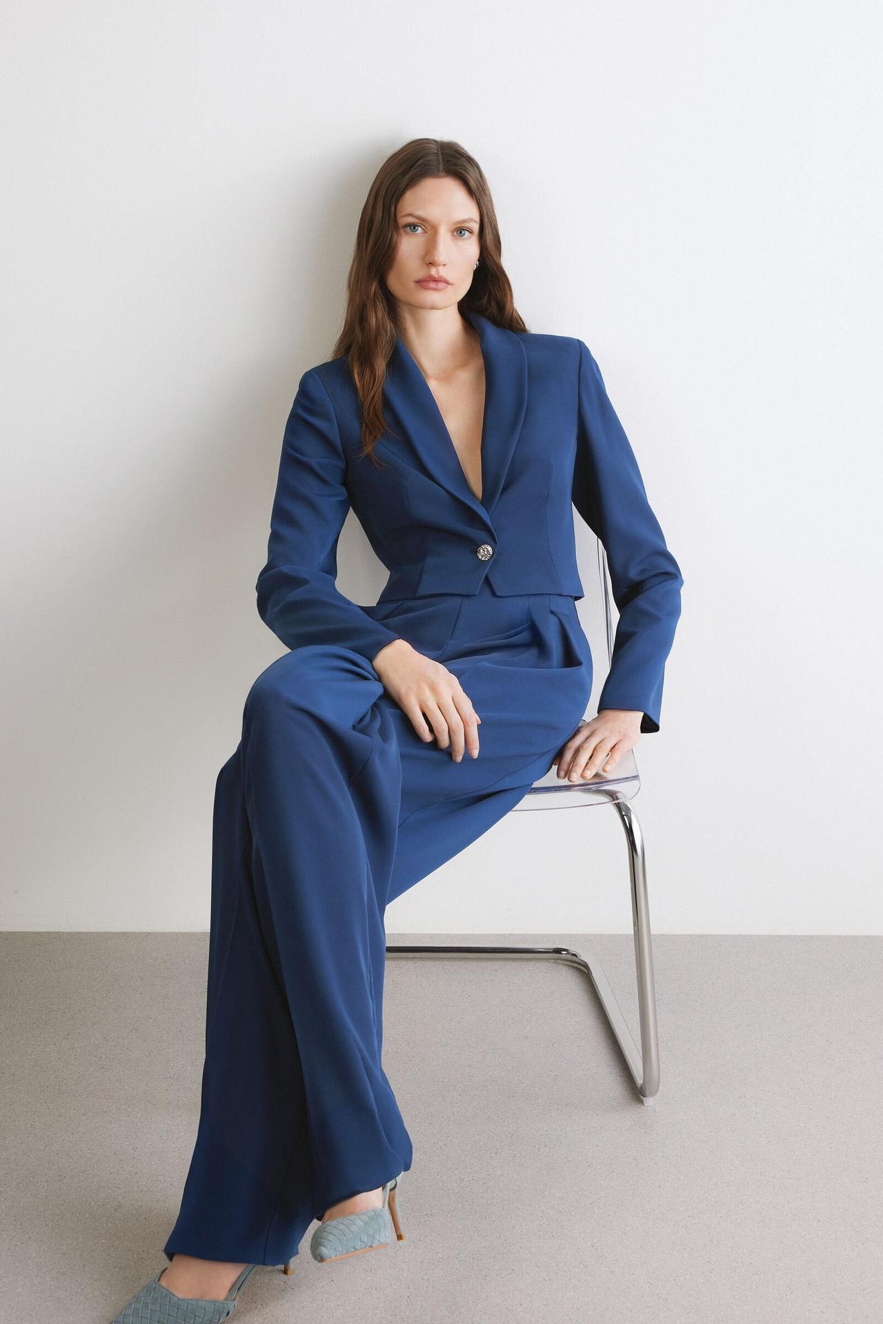tailleur elegante da cerimonia blu con pantalone  a palazzo