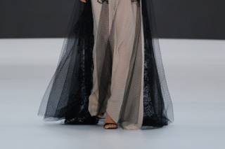 Abito da sposa alternativo due pezzi nero