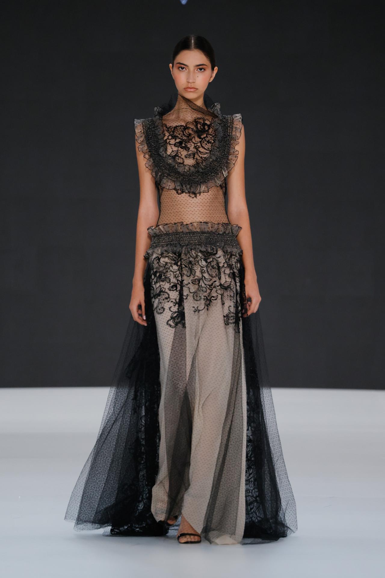Abito da sposa alternativo due pezzi nero