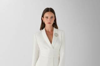 abito sposa matrimonio civile tailleur giacca avvitata e pantalone