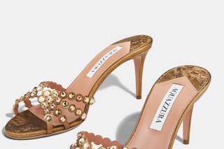 sandali gioiello per cerimonia color oro, modello sabot con cristalli e tacco medio sottile