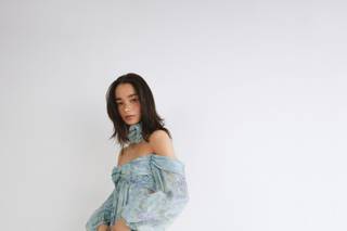 abito sorella sposa lungo con fantasia floreale