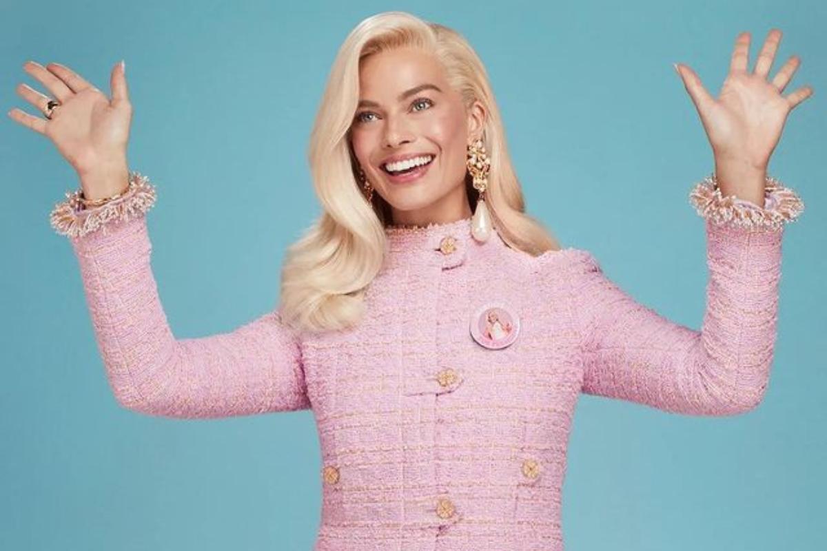 Barbiecore 2023: è trend, da Margot Robbie ai vestiti rosa