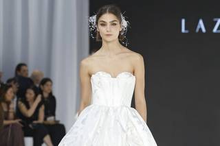 abito da sposa 2 in 1 con scollo a cuore, gonna a palloncino e gonna lunga sotto