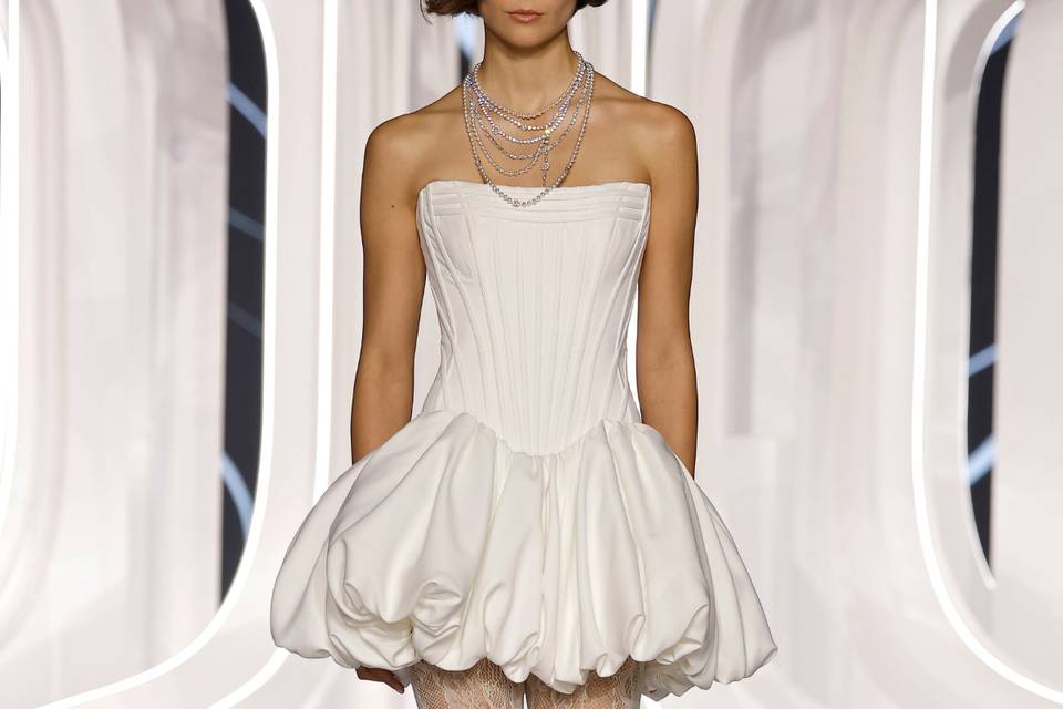 Abiti da sposa corti: a chi stanno bene, quando sceglierli e i modelli più belli per il 2027