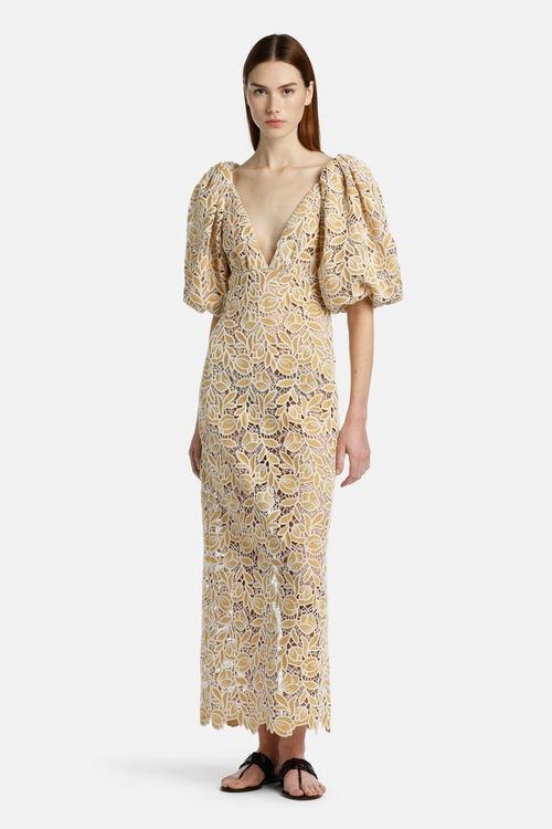 abito da cerimonia Luisa Spagnoli lungo in pizzo maniche a palloncino beige