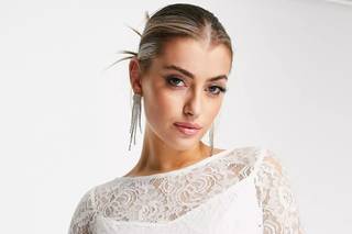 top da sposa in pizzo a maniche lunghe