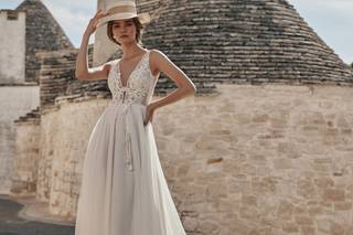 Abito da sposa alternativo con pizzo boho