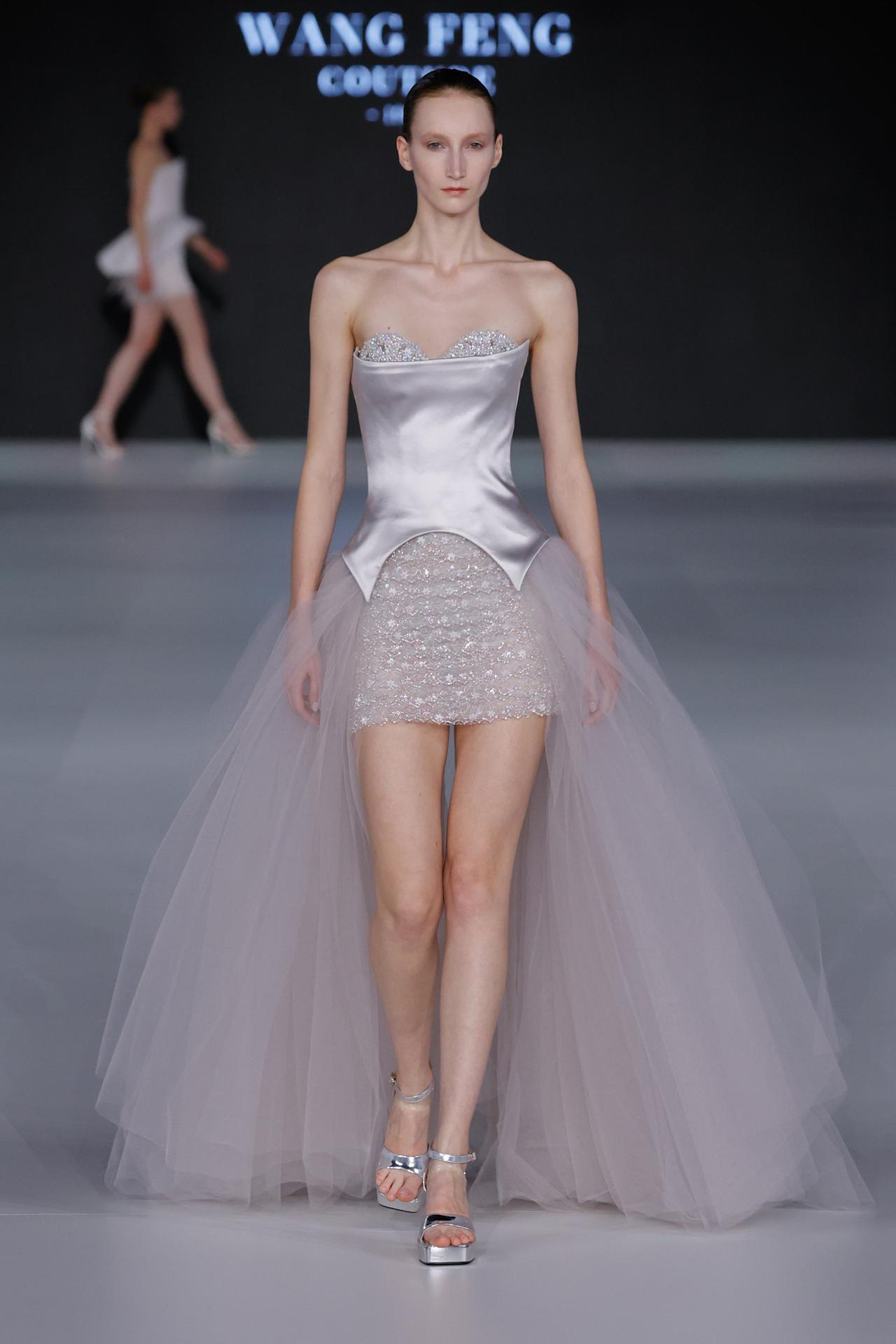 Abito da sposa alternativo corto