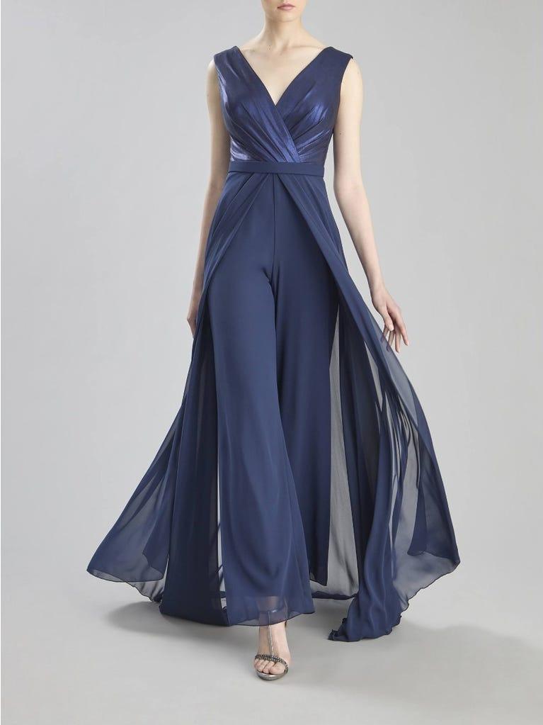 abito mamma sposa modello jumpsuit con strascico
