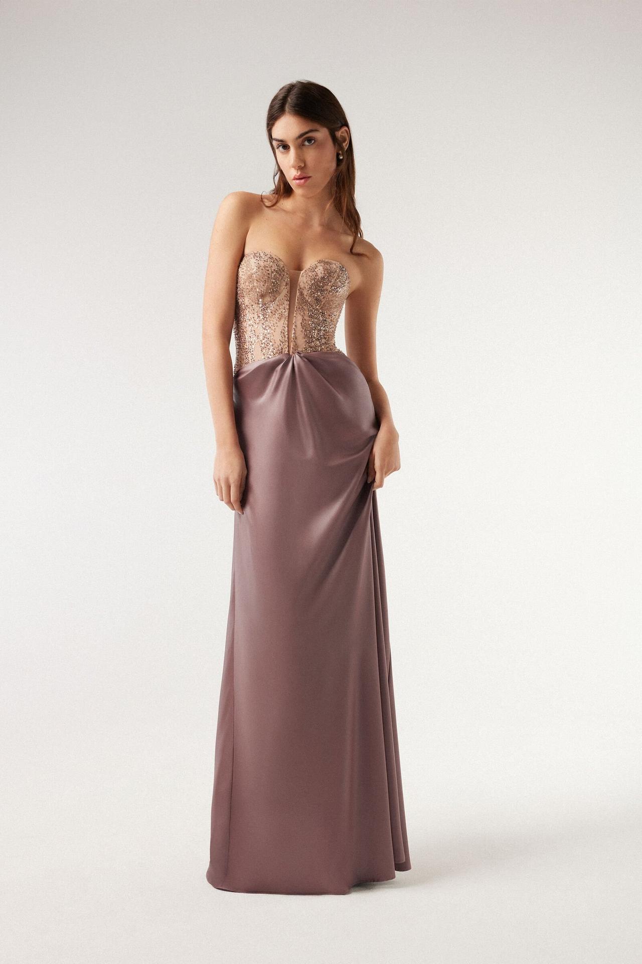 abito elegante da cerimonia lungo, rosa con corsé