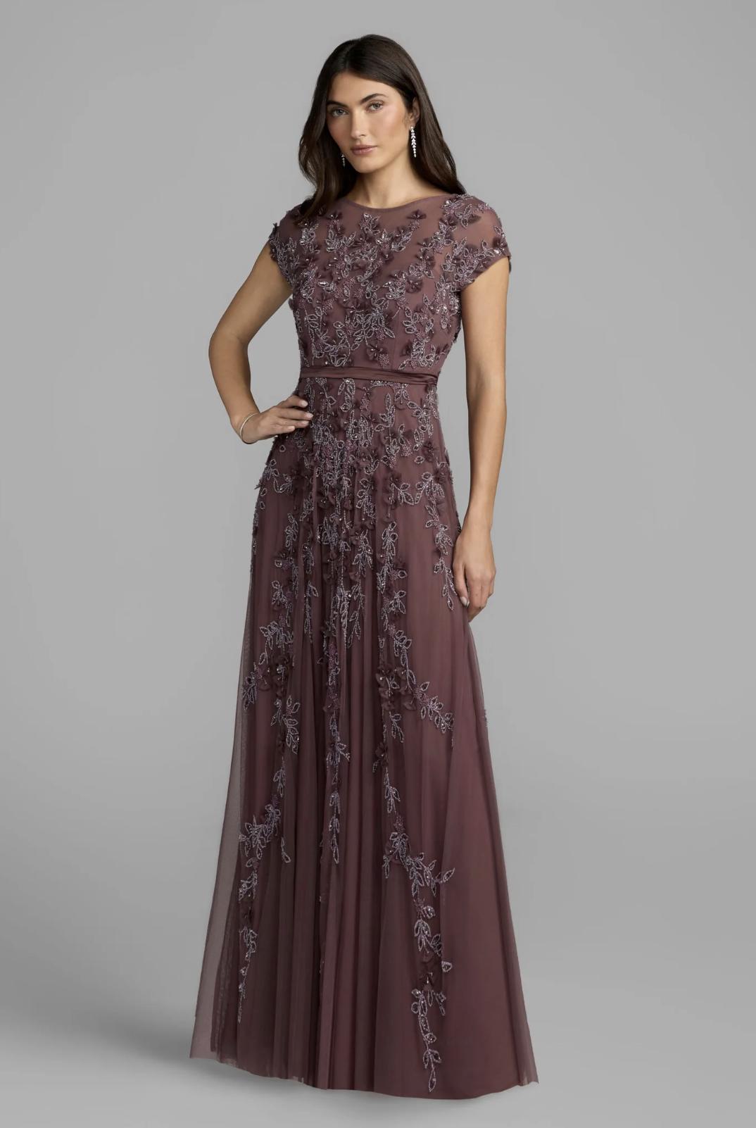 abito da cerimonia donna curvy lungo con ricami 