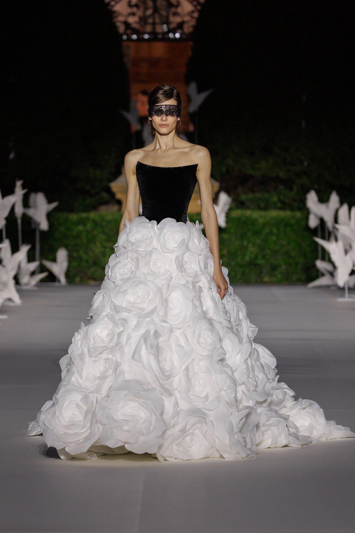 abito da sposa bianco e nero