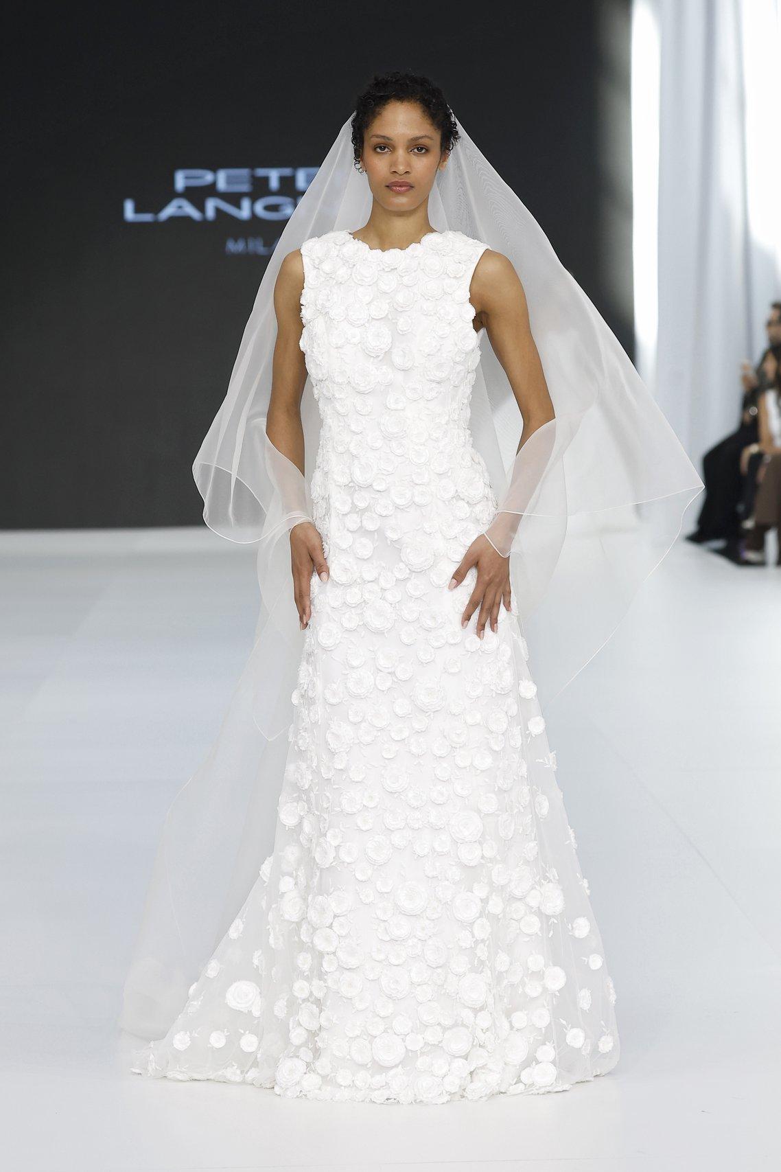 abito sposa con fiori 3D