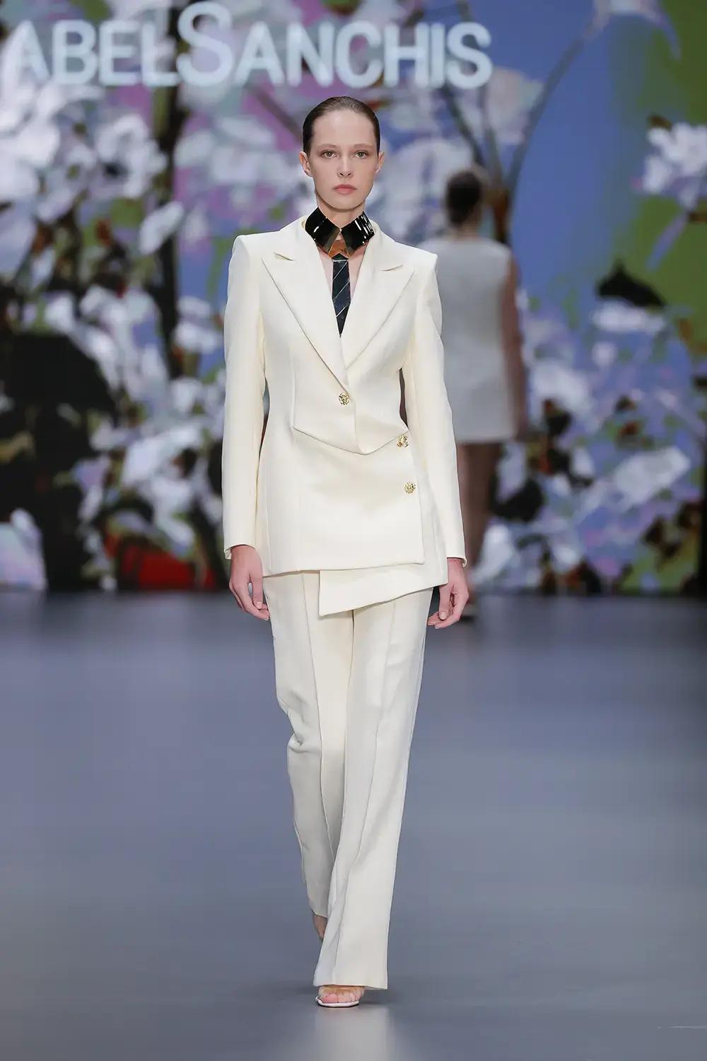Abito da sposa seconde nozze completo