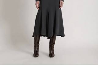 abito nero matrimonio midi maniche lunghe