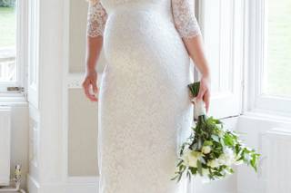 abito da sposa premaman taglio dritto in pizzo