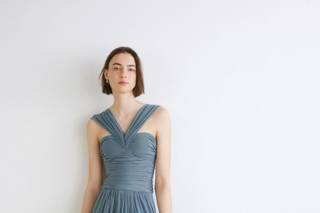 abito sorella sposa midi grigio con scollo all'americana