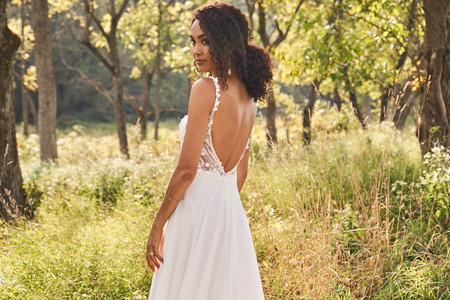 8 abiti da sposa di Lillian West dalle note boho chic