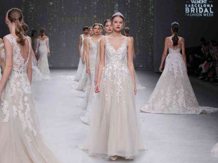 Demetrios Platinum Abiti Da Sposa Dal Fascino Regale