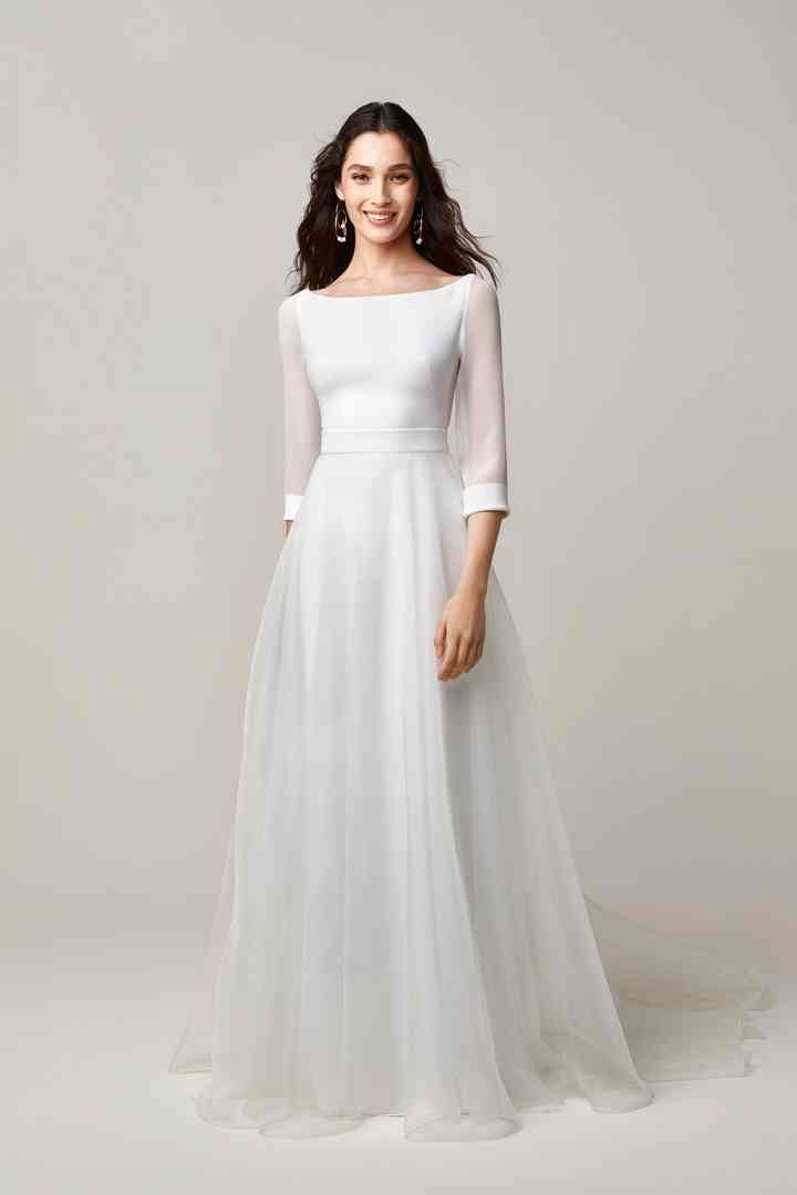 Abito da sposa con scollo a barchetta