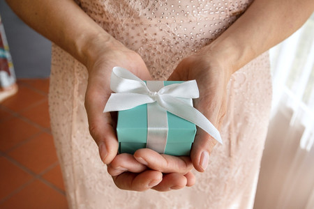 Bomboniere di nozze per gli invitati non hanno potuto partecipare al matrimonio