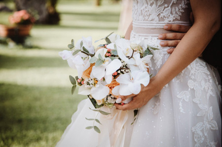 Bouquet da sposa orchidee: un simbolo di amore eterno