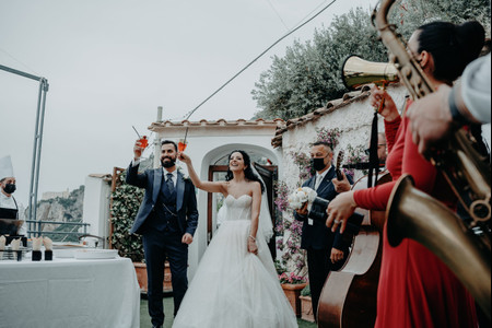 Canzoni per serenata: 30 romantici brani da dedicare