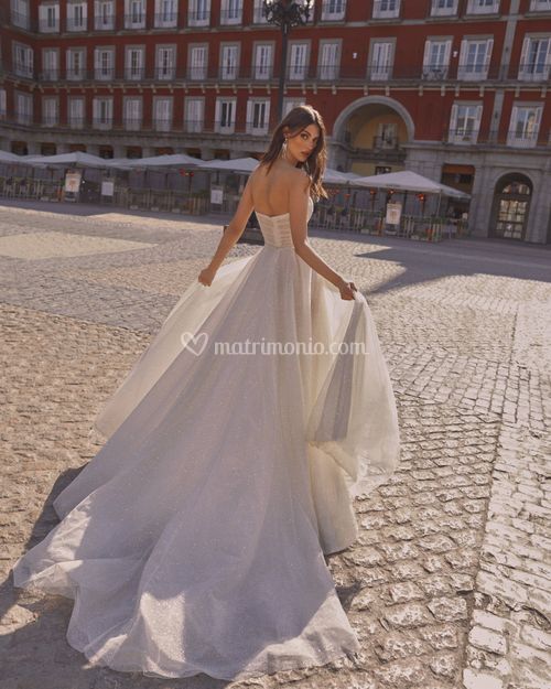 Hailey, Galia Lahav