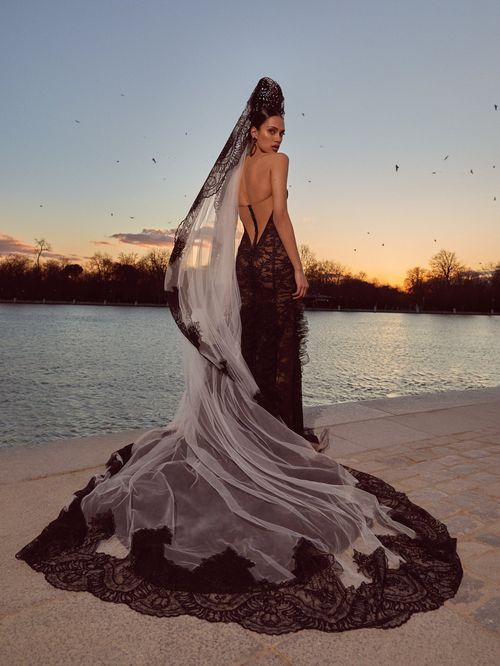 FUEGO, Galia Lahav