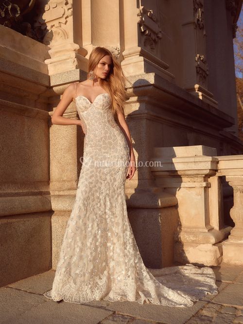 SHIRLEY, Galia Lahav