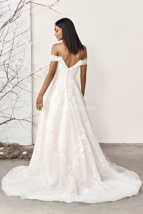 44393, Sincerity Bridal