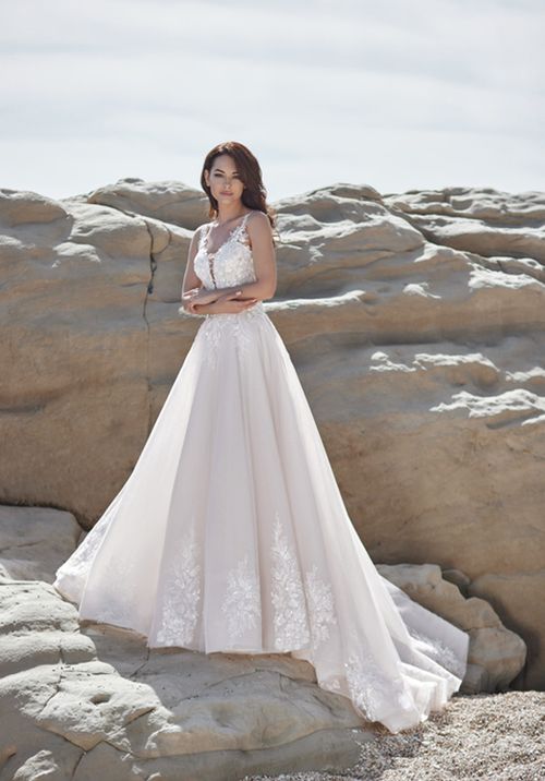 Lorena D4122, Loren Bridal Wear