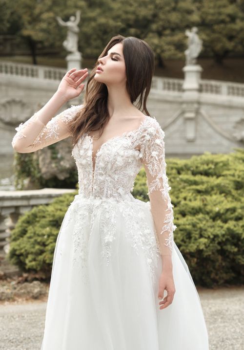 Modena D822, Loren Bridal Wear