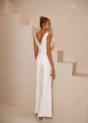 2462 Aria, Loren Bridal Wear