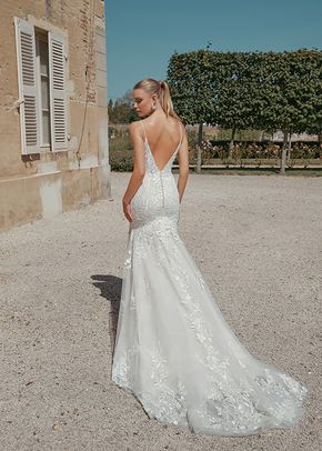 44470, Sincerity Bridal