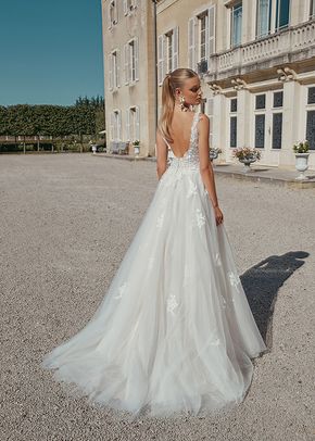 44468, Sincerity Bridal